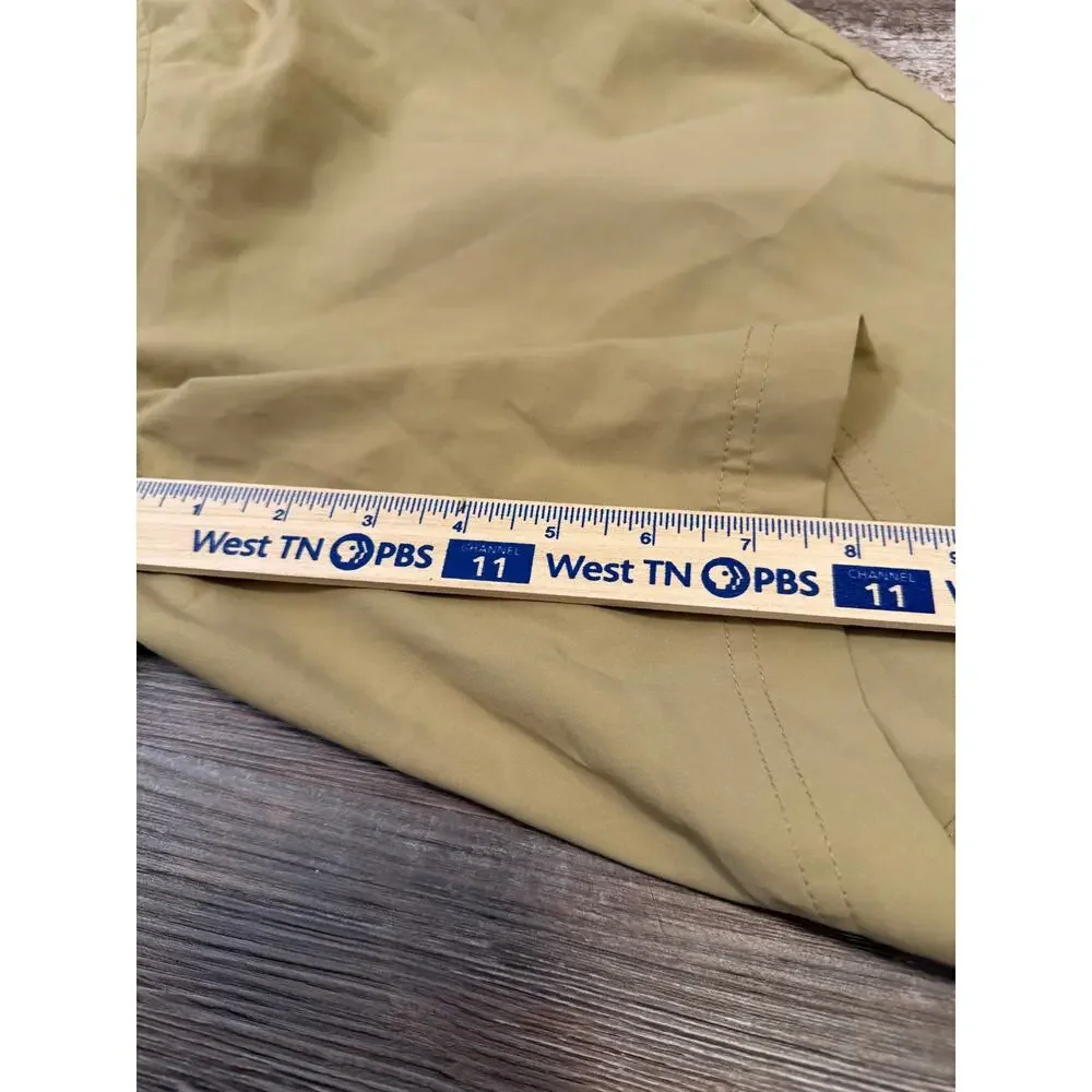 Columbia men's khaki drawstring shorts size Medium 8 in inseam EUC sweat wicking